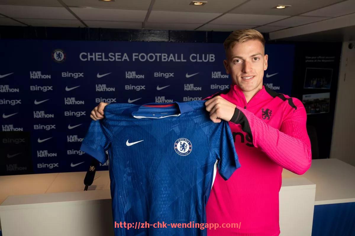 问鼎娱乐官网-法甲外援球员文化适应性及语言障碍应对策略