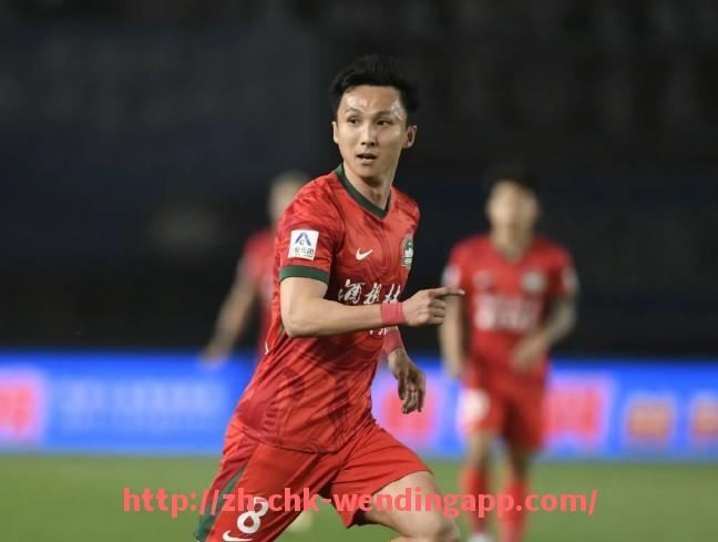 问鼎娱乐官网-北京国安足球俱乐部在中超联赛的表现回顾